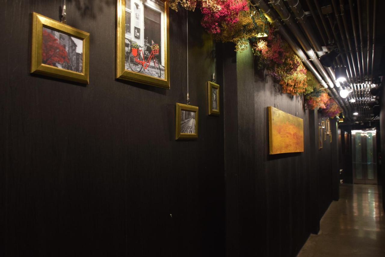 K. Gold Hotel Taichung Exterior photo