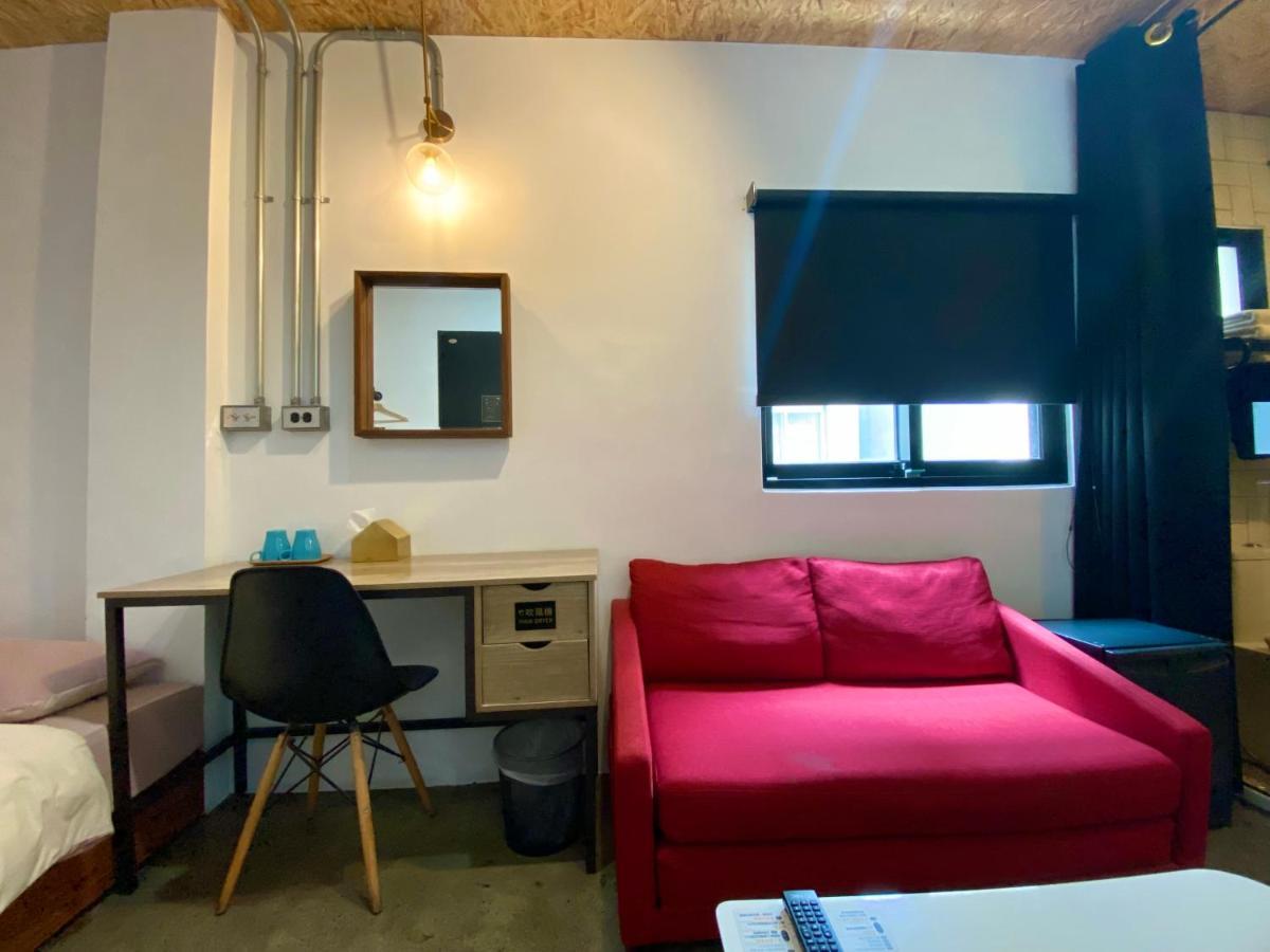 K. Gold Hotel Taichung Room photo