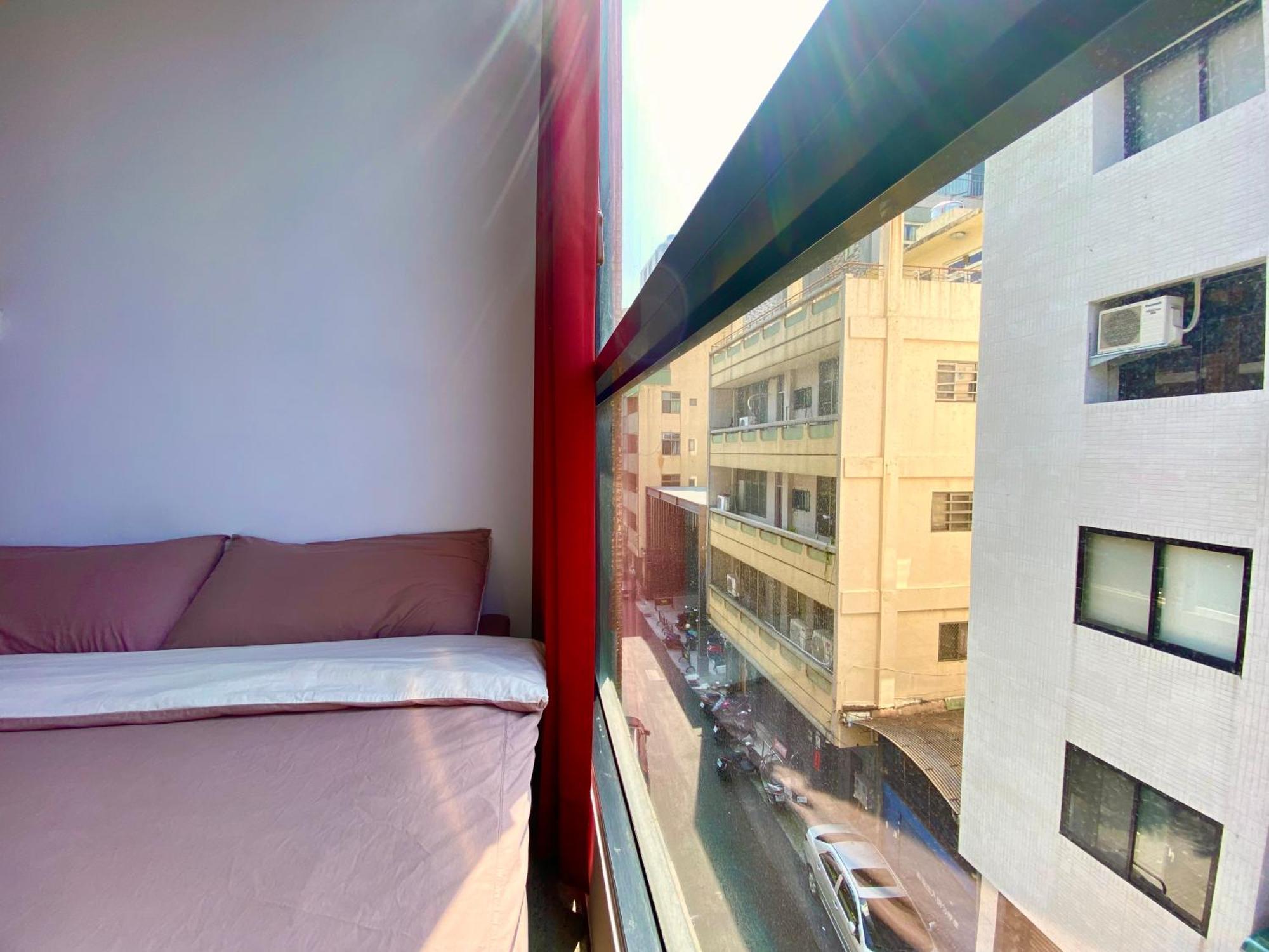 K. Gold Hotel Taichung Room photo