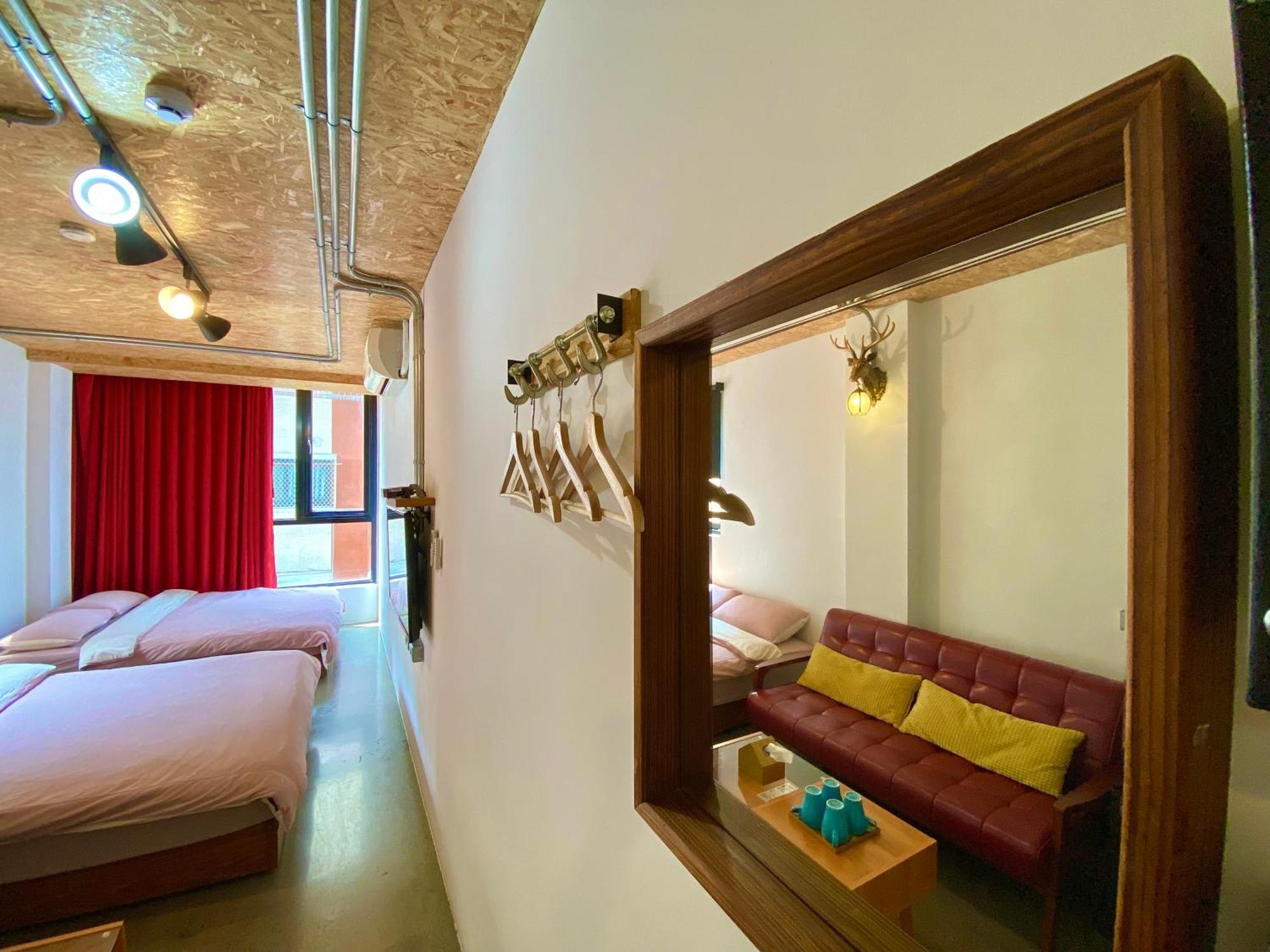 K. Gold Hotel Taichung Room photo